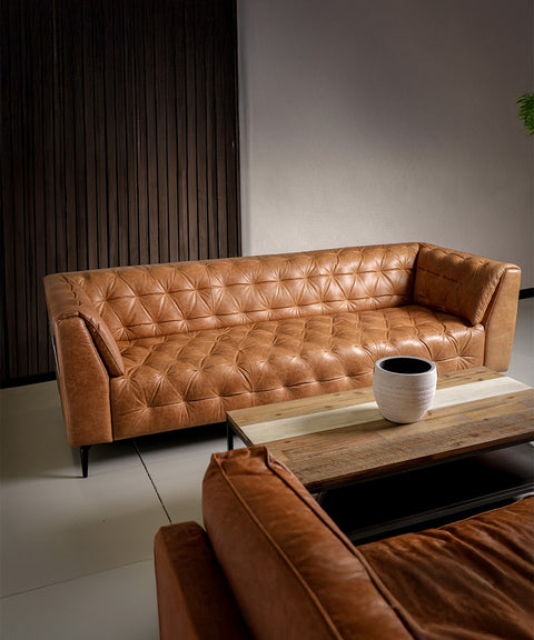 Sofas & Sectionals