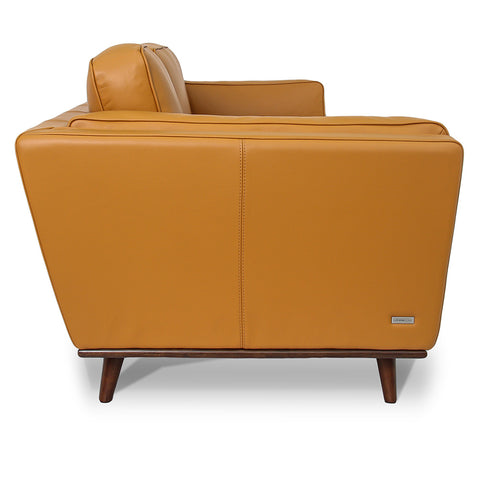 Enduring Craftsmanship, Timeless Leather